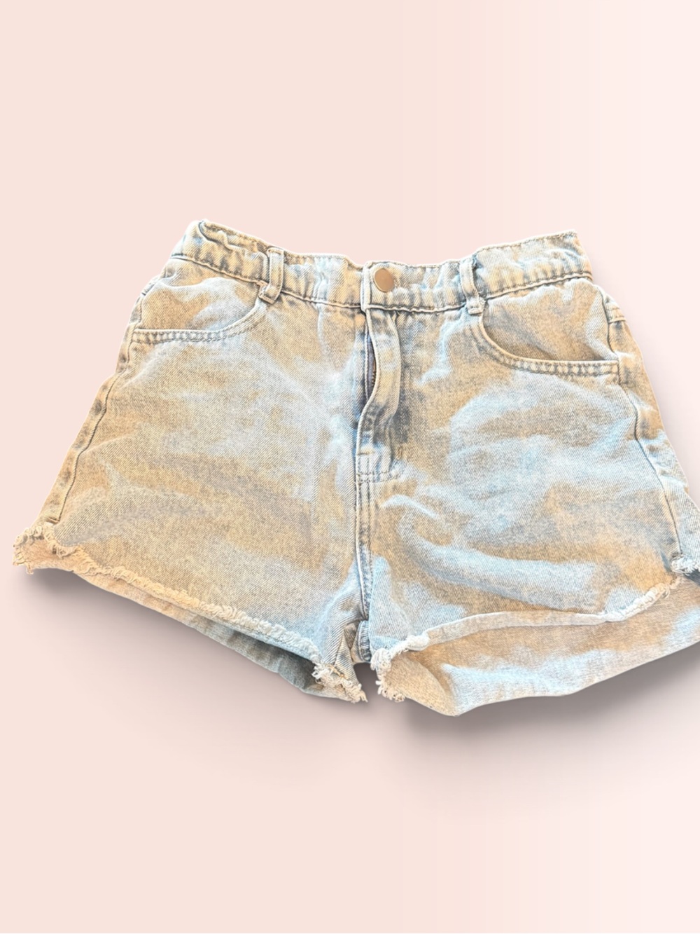 Classic High-Waist Light Blue Denim Shorts